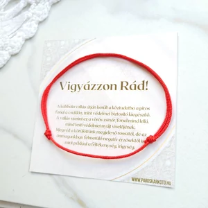 Kép 1/3 - Kabbala védelmező piros fonal karkötő ajándékötlet, kabbala karkötő, védelmező karkötő, piros fonal karkötő, piros zsimór karkötő