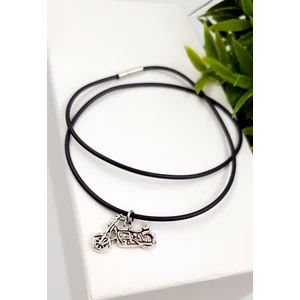 Kép 1/2 - "DAD" (ApaMotor medálos kaucsuk nyakláncfeliratos szívecskés kaucsuk nyaklánc