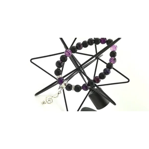 Kép 2/3 - Violin kulcs medálos ásványkarkötő_1