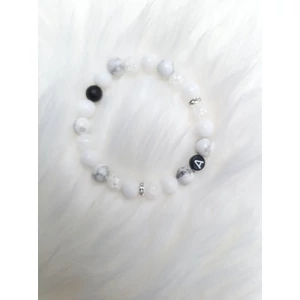 Kép 2/3 - Howlit ásványkarkötő szabadon választható betűvel