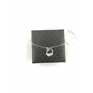 Kép 1/3 - Ezüstözött  nyaklánc szárnyaló szívecske medállal