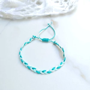 Kép 2/2 - Fonott zsineg karkötő -türkiz