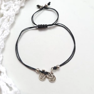 Kép 1/5 - Kerékpár medálos zsinór karkötő bicikli