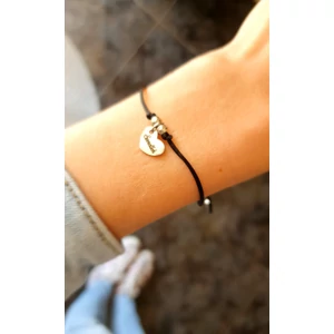 Kép 1/2 - Gravírozott "Szeretlek" feliratos zsinór karkötő 