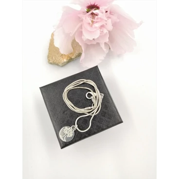 Ezüstözött nyaklánc életfa medállal