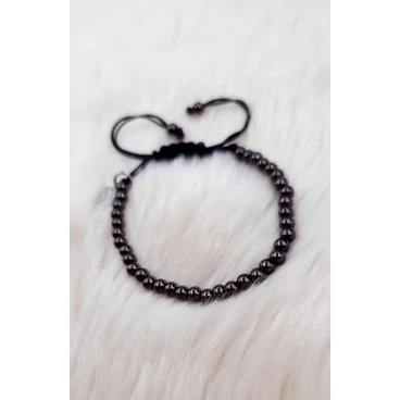 Antracit szürke apró gyöngyös zsinór karkötő