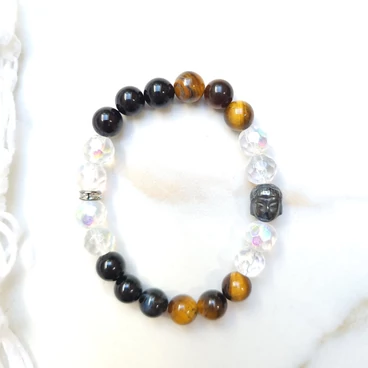 Buddhafej kristálykarkötő