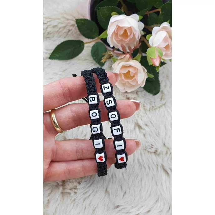 Dupla soros fonott karkötő névvel