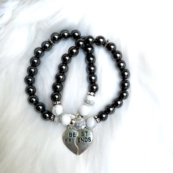 BEST Friends Félbe tört szív medálos ásványkarkötőpár