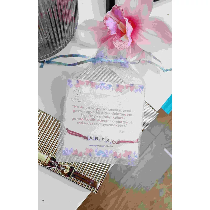 "Anya"  feliratos karkötő szívhez szóló idézettel