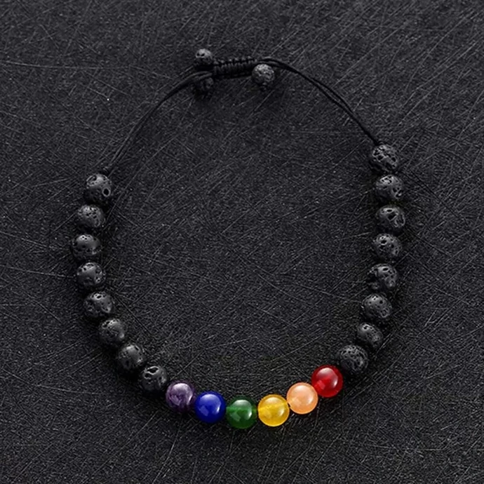 Zsinór 7 csakra karkötő lávakővől _3