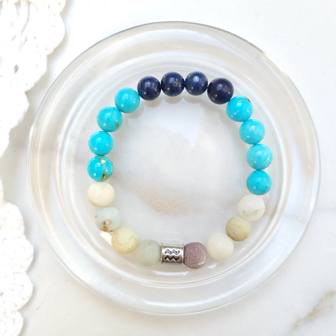 Horoszkópos karkötő a vízöntő ásványaival