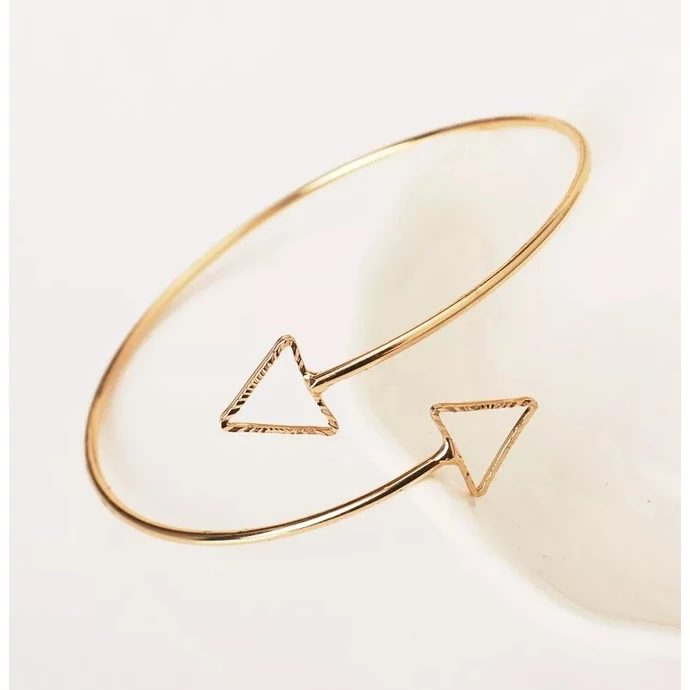 Drót karkötő háromszögekkel_1