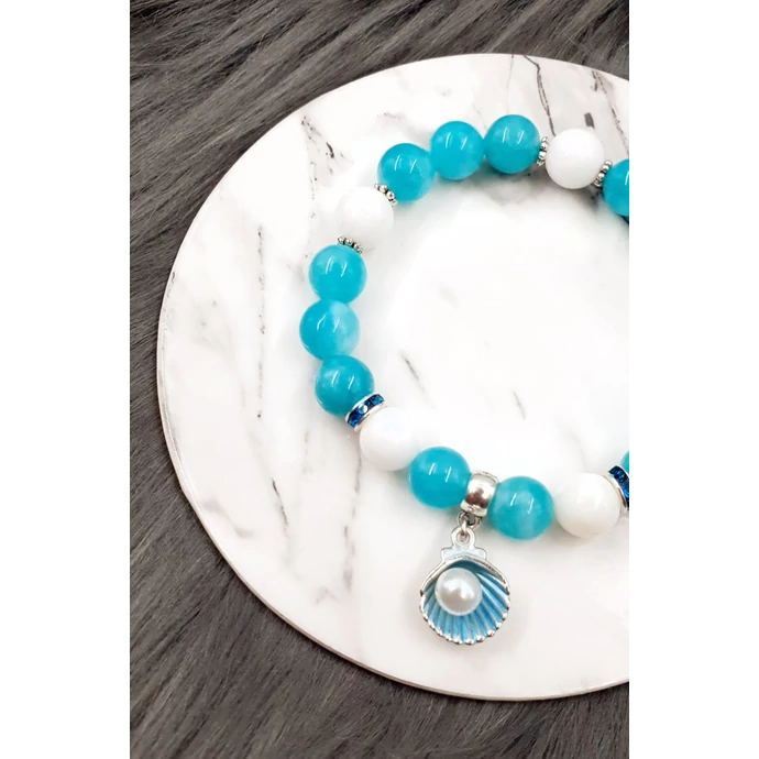 "Türkiz álom" kagyló medálkás ásványkarkötő kék kvarc tejkvarc kristálykarkötő ajándék ajándékötlet