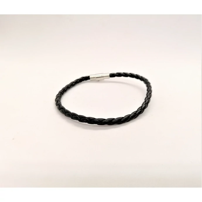 Fonott férfi bőrkarkötő_1