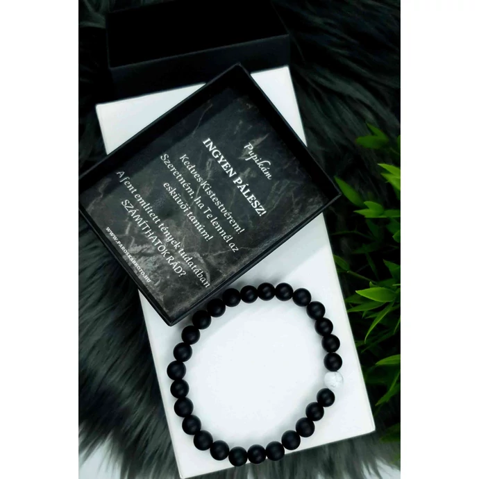 Yvonne Design Tanú felkérő ásványkarkötő  BLACK