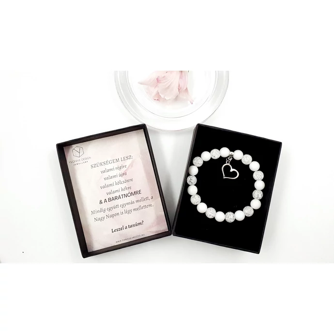 Díszdobozos személyes ajándék karkötő szivecskével