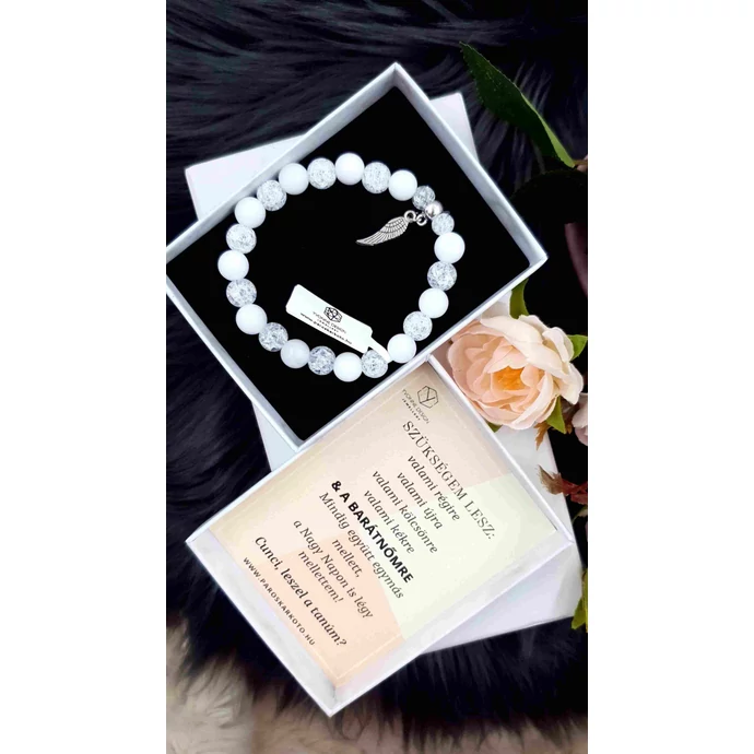 Díszdobozos tanú felkérő karkötő angyalszárny medállal