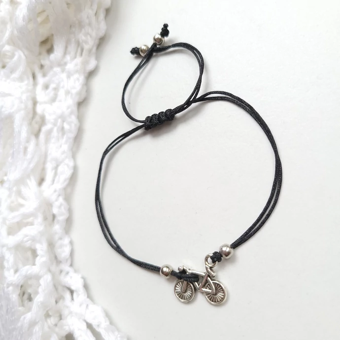 Kerékpár medálos zsinór karkötő bicikli