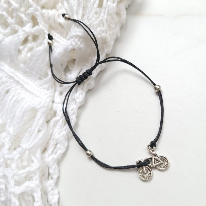 Kerékpár medálos zsinór karkötő bicikli